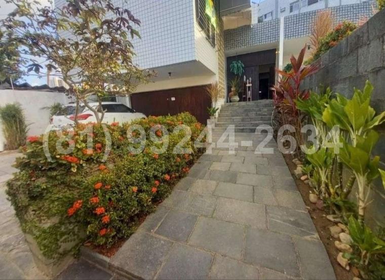 Casa de 6 quartos, 305m² no bairro Hipódromo, em Recife | Eu Corretor