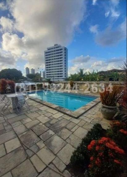 Casa de 6 quartos, 305m² no bairro Hipódromo, em Recife | Eu Corretor